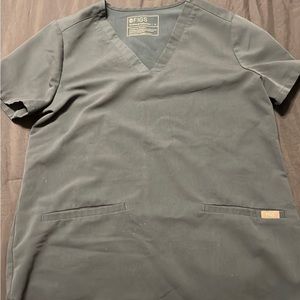 FIGS casma top Dark Harbor